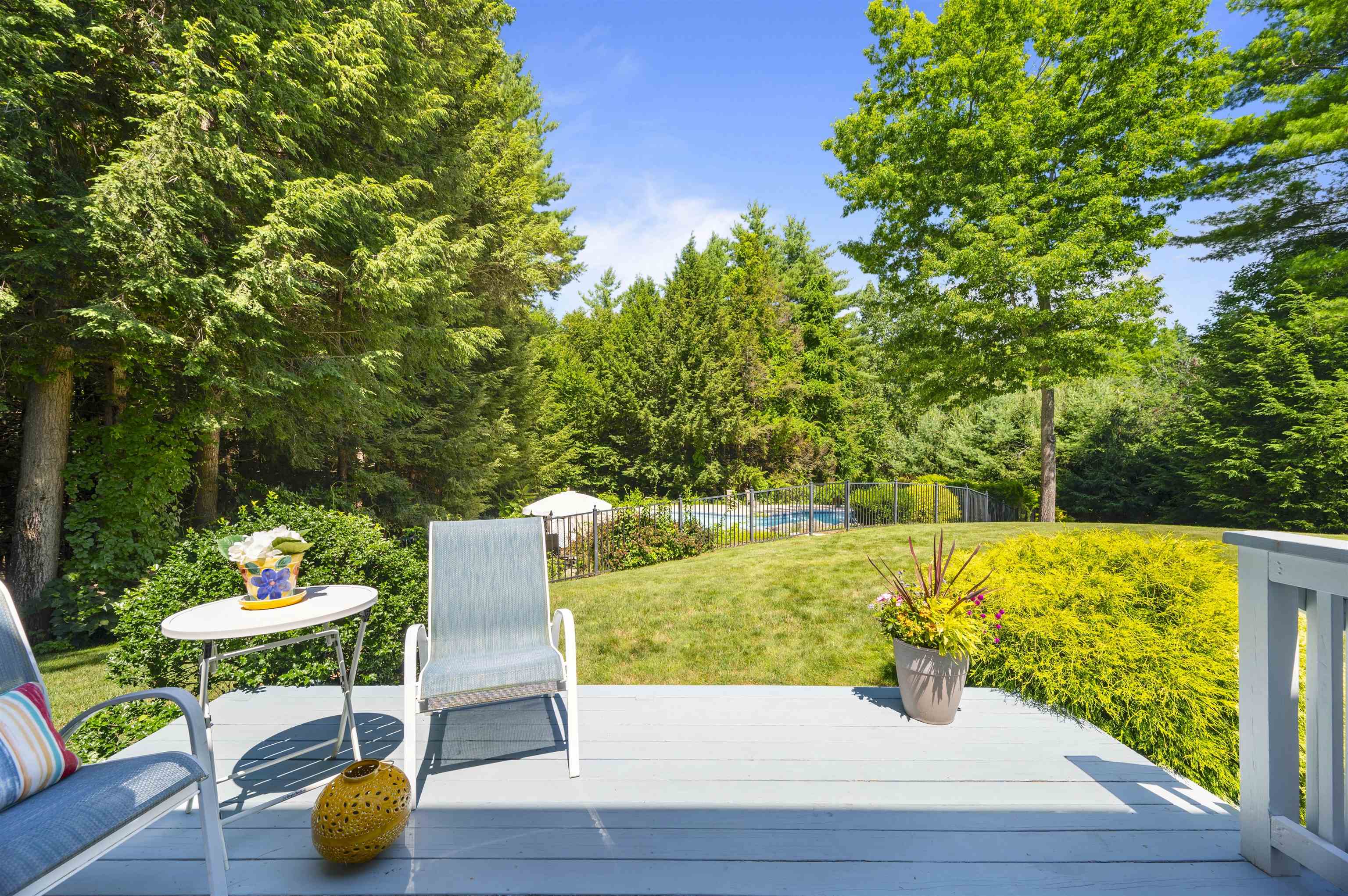 4 Monticello Drive