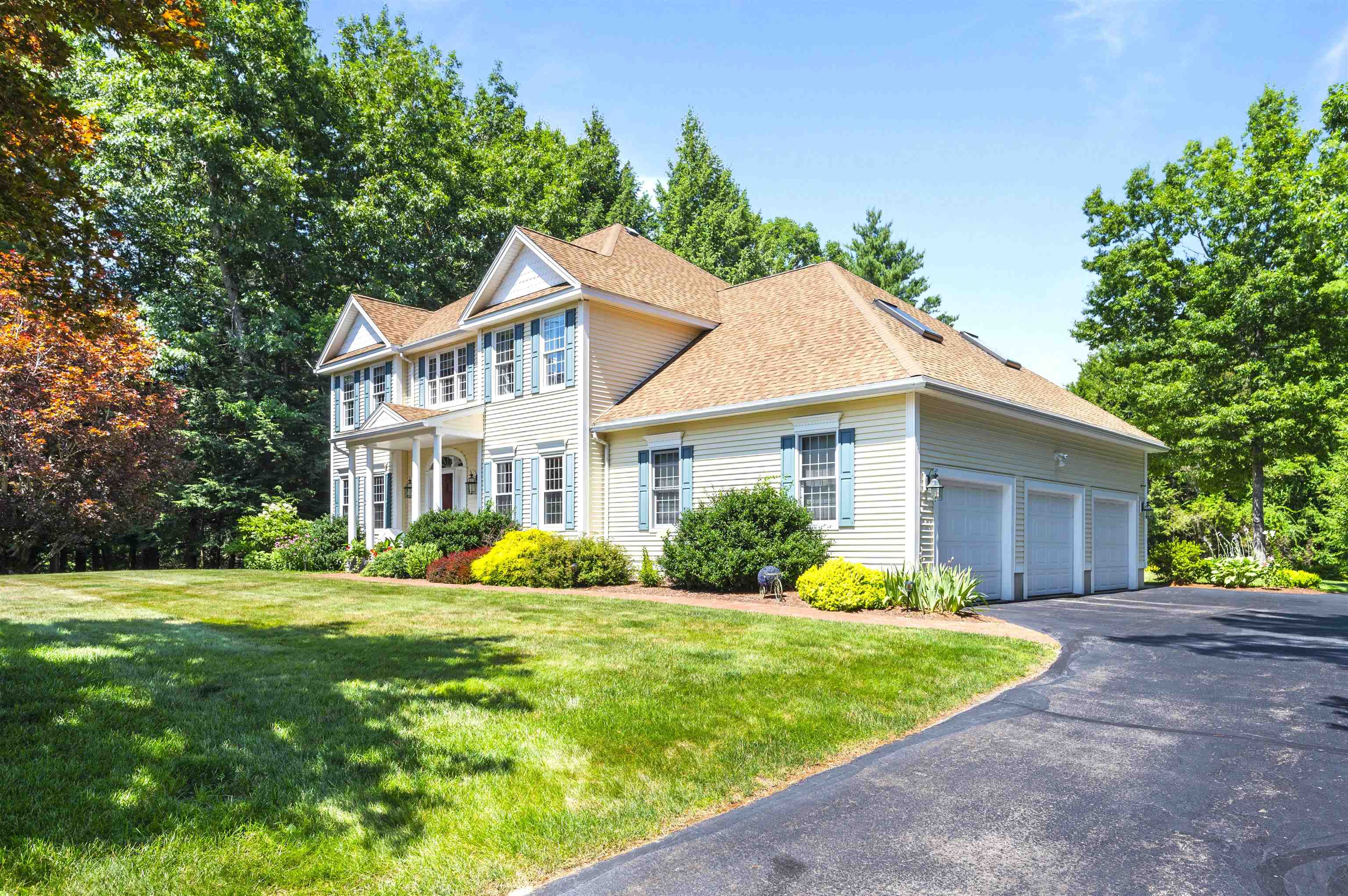 4 Monticello Drive
