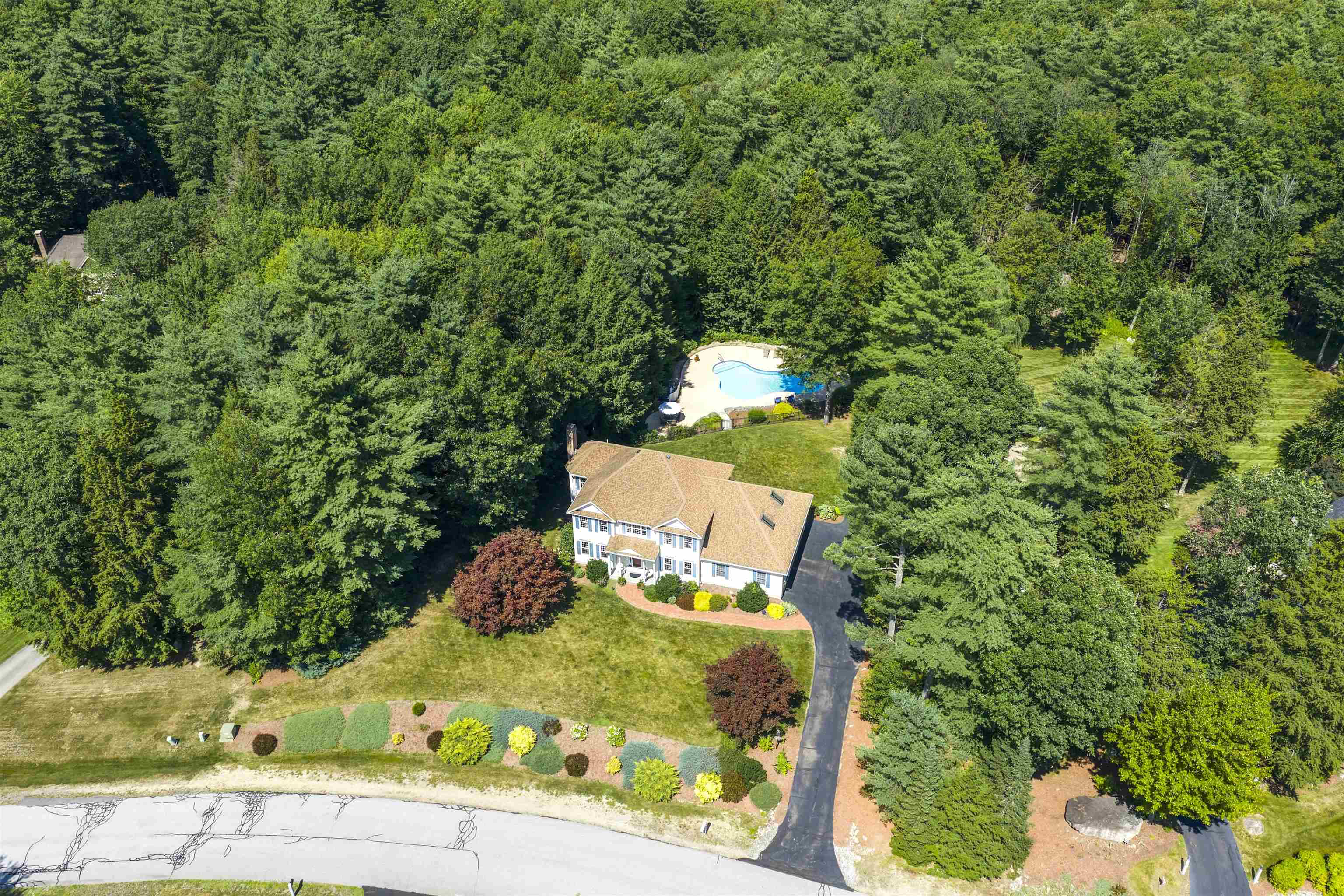 4 Monticello Drive