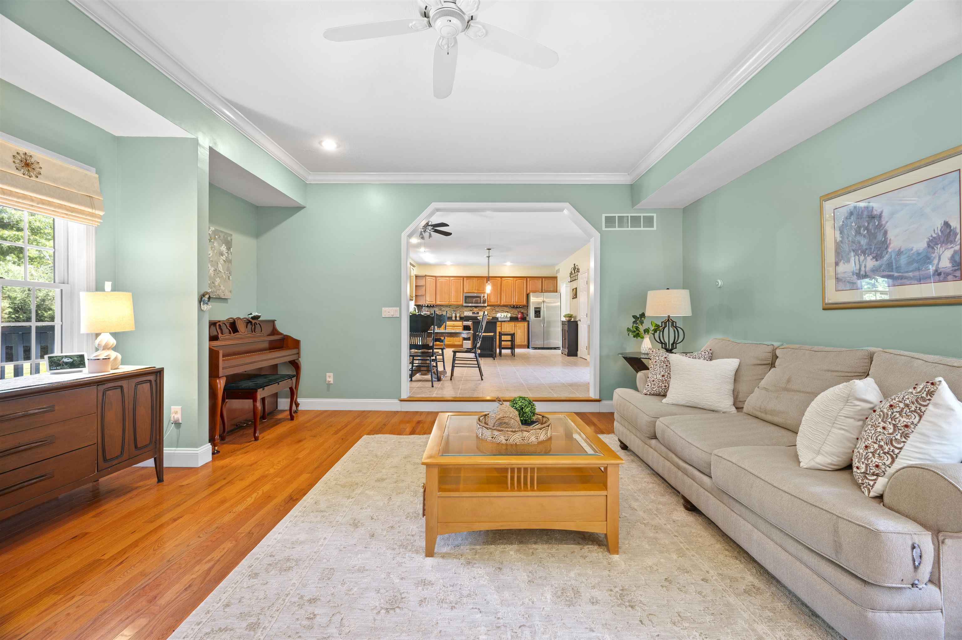 4 Monticello Drive