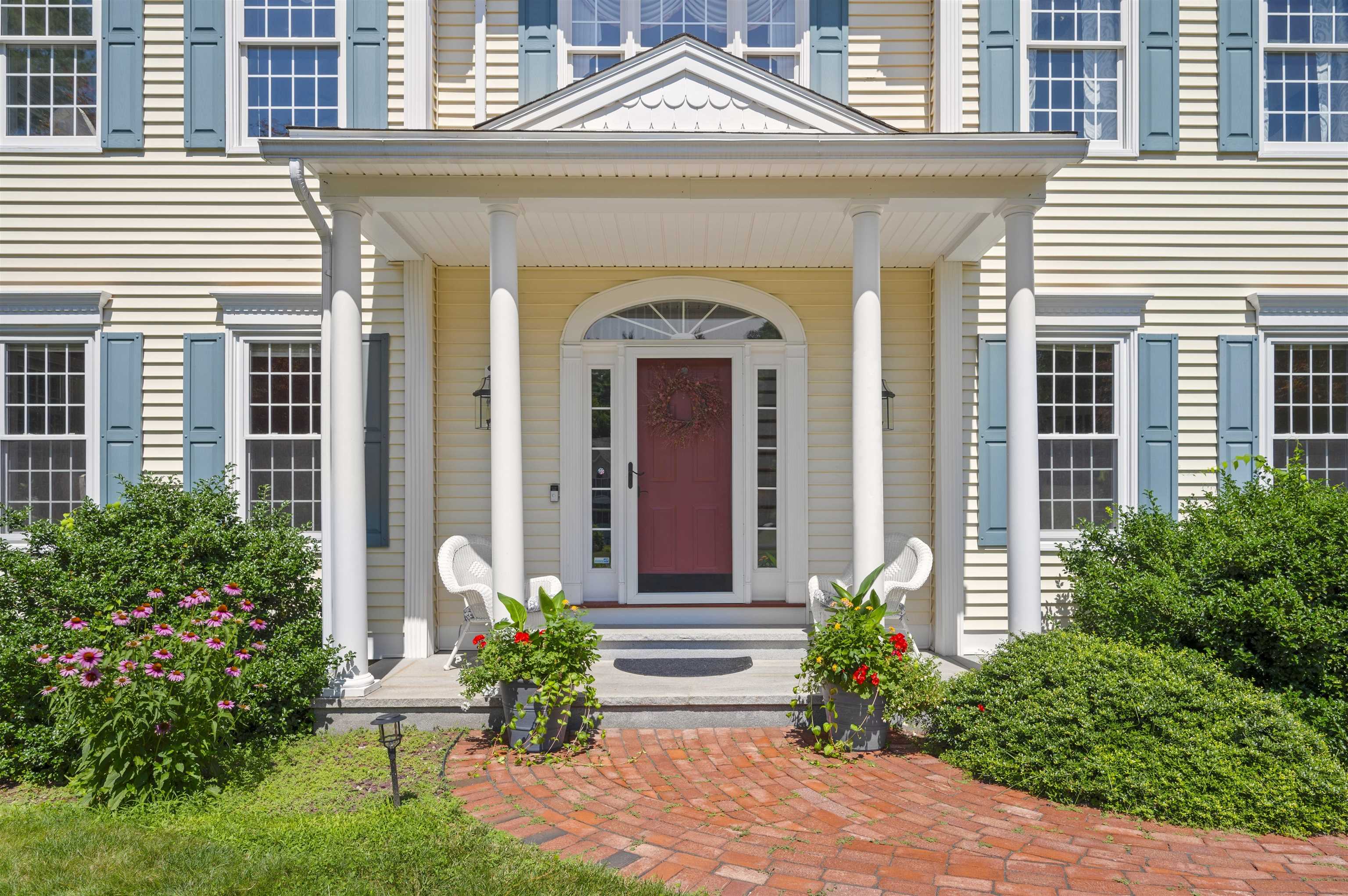 4 Monticello Drive