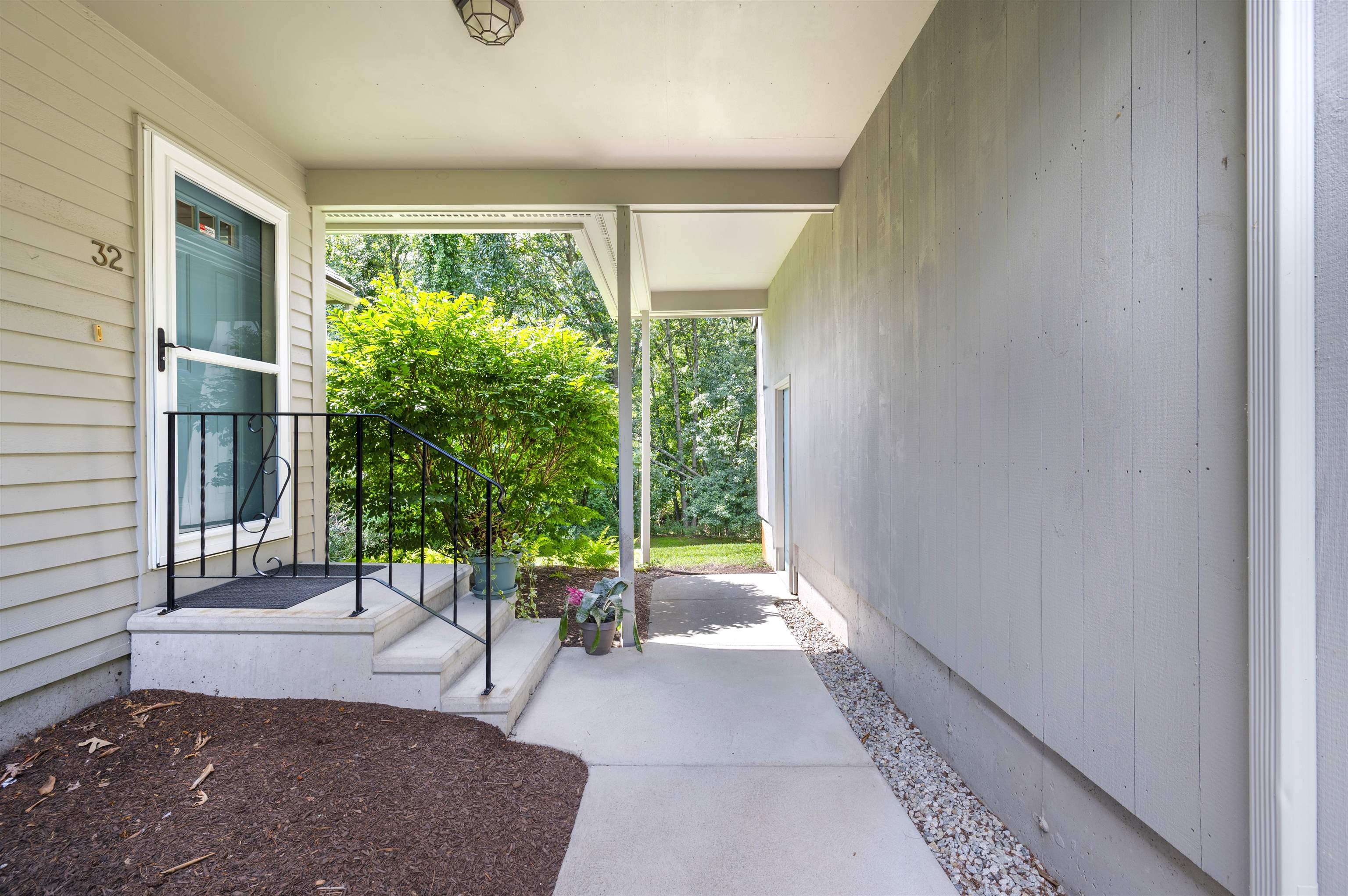 14 Veterans Road Unit: 32
