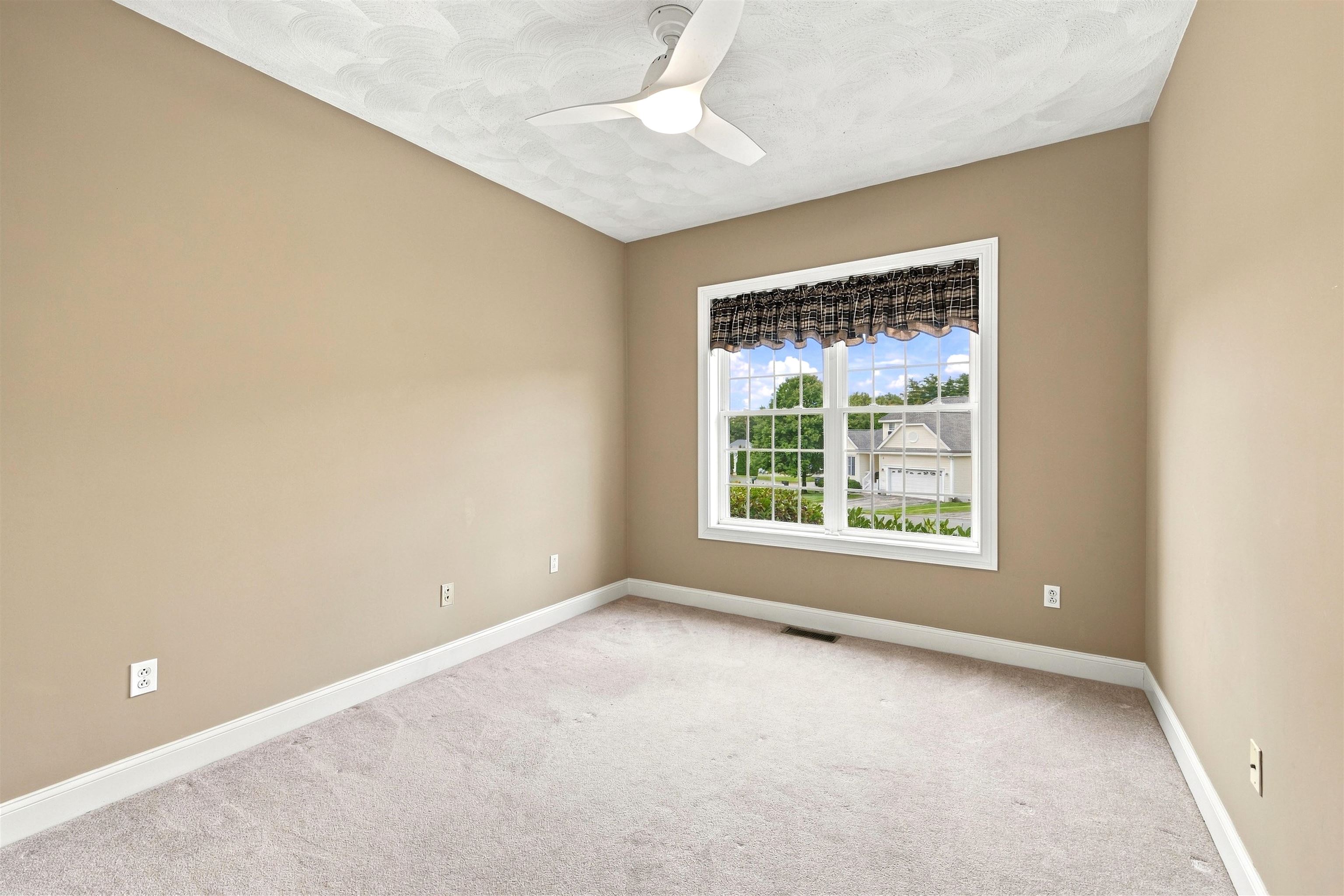 43 Sawgrass Circle