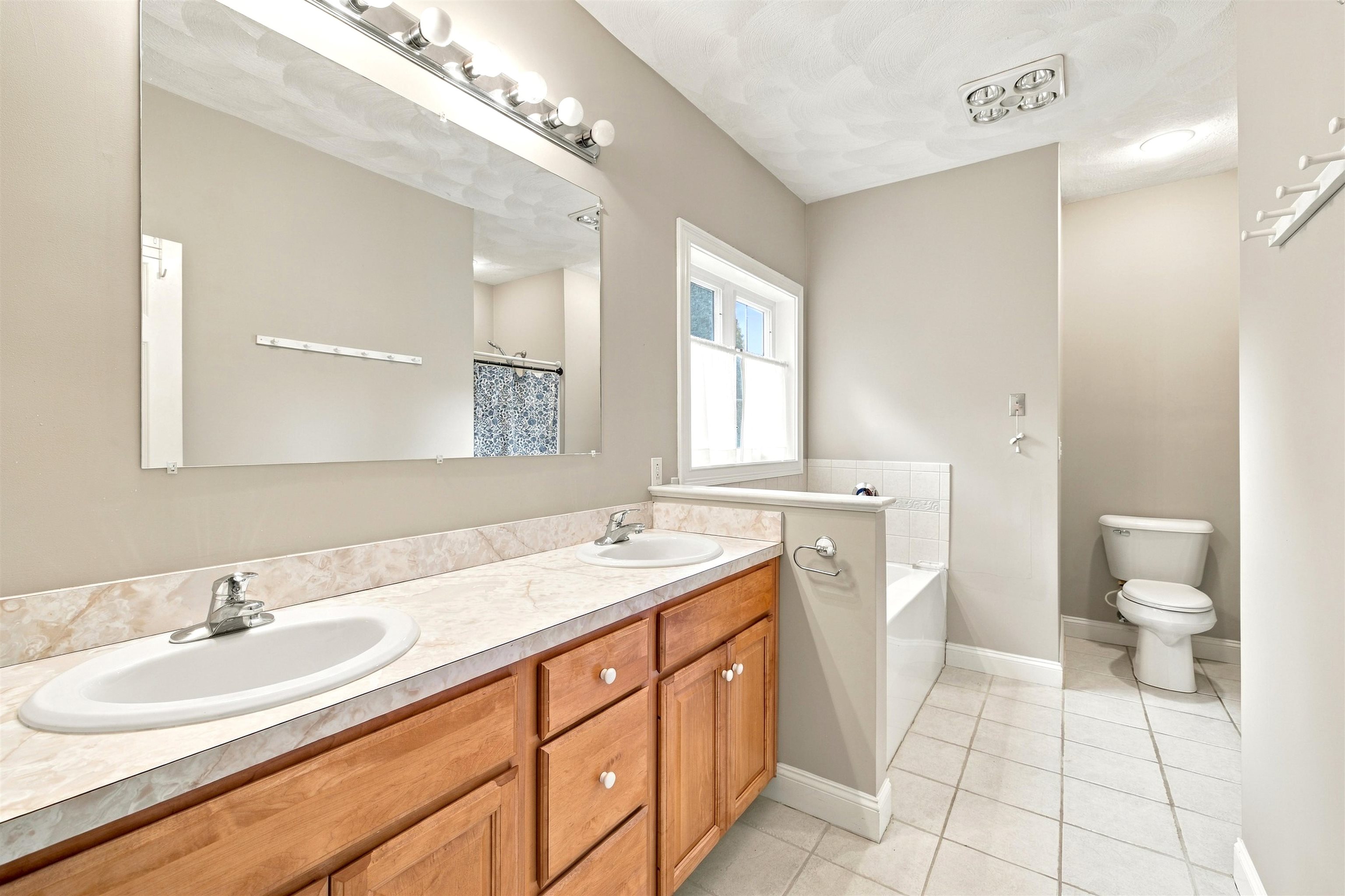 43 Sawgrass Circle