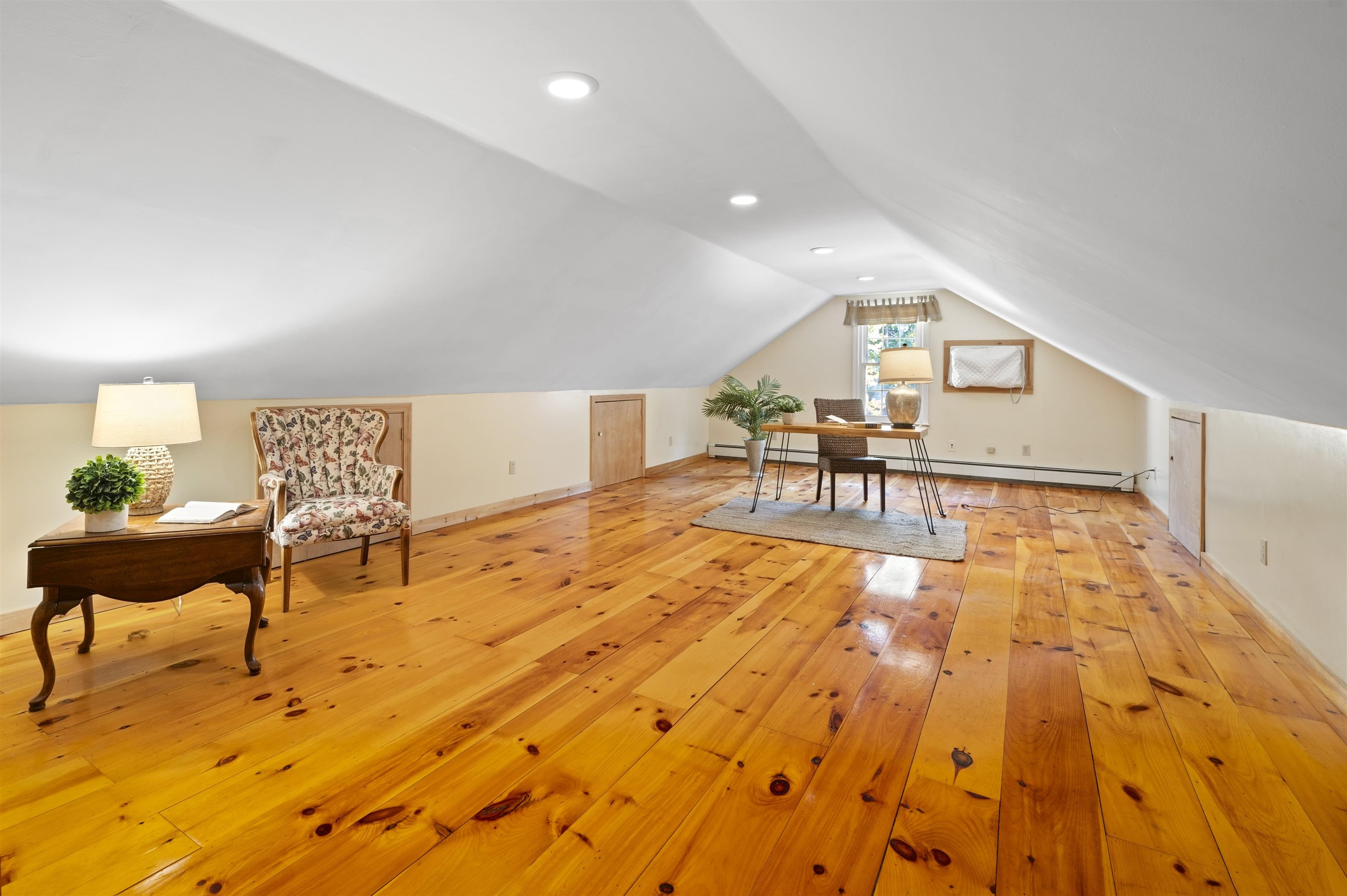 23 Williamsburg Drive