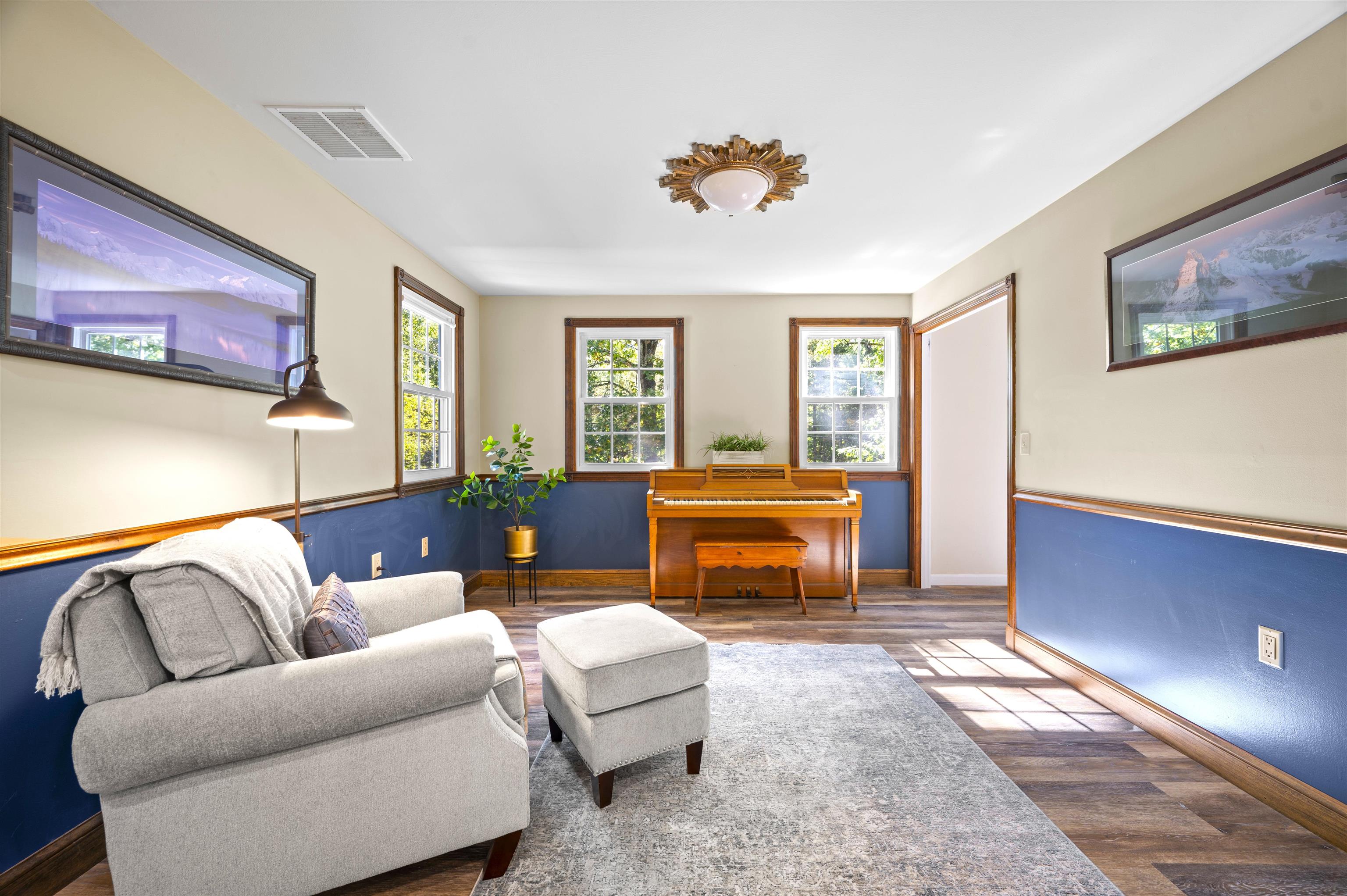 14 Corduroy Road