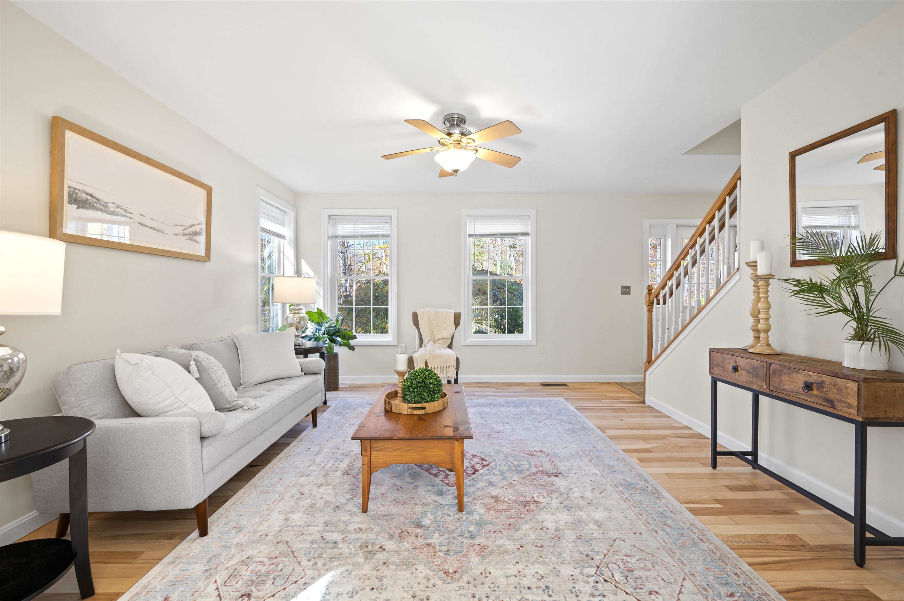 9 Grand Hill Road