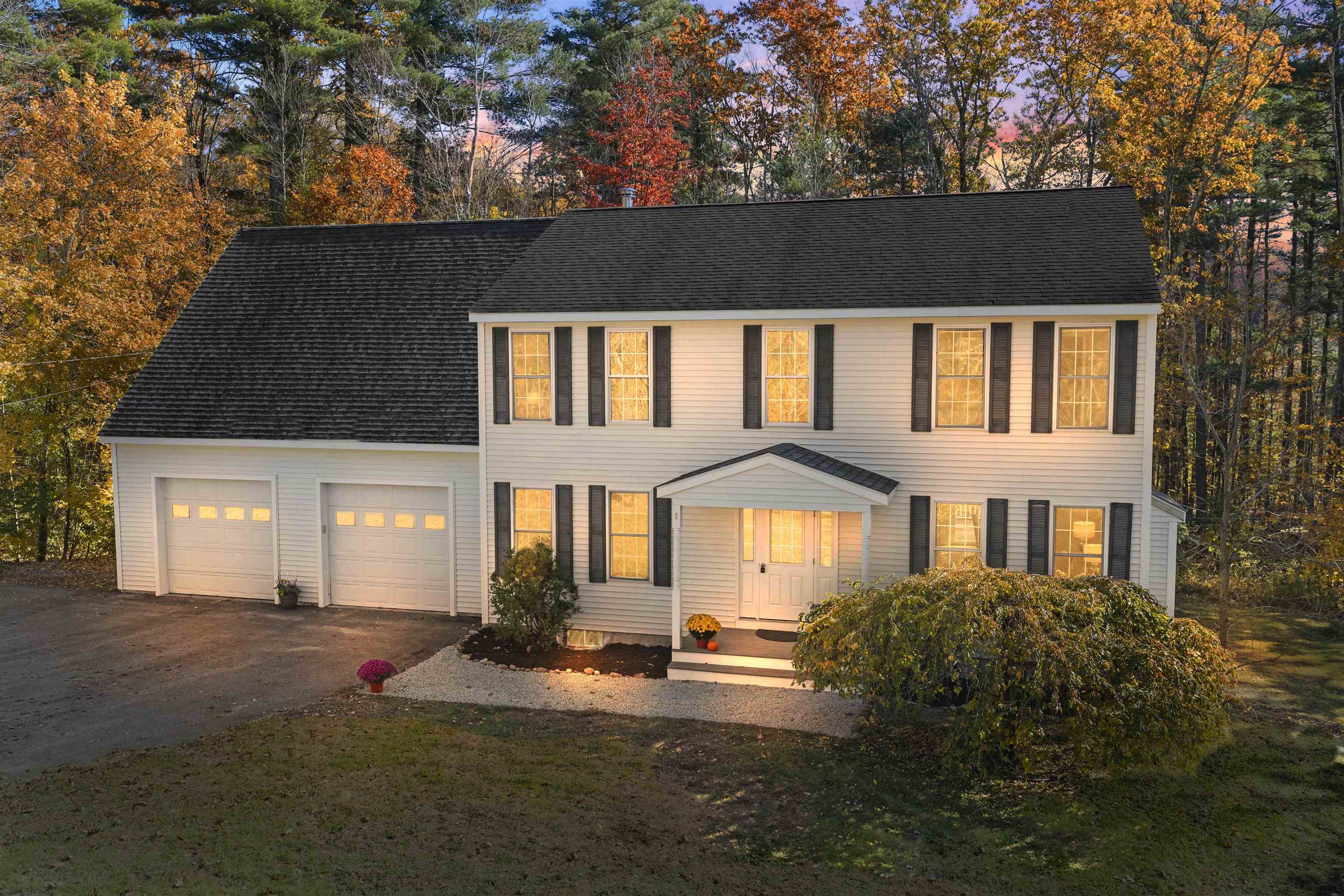 9 Grand Hill Road Mont Vernon NH