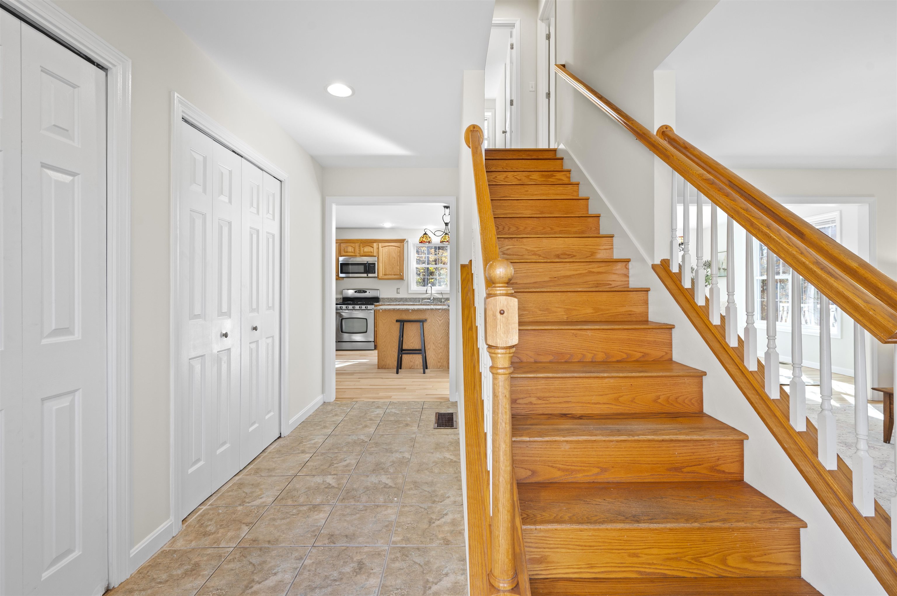 9 Grand Hill Road