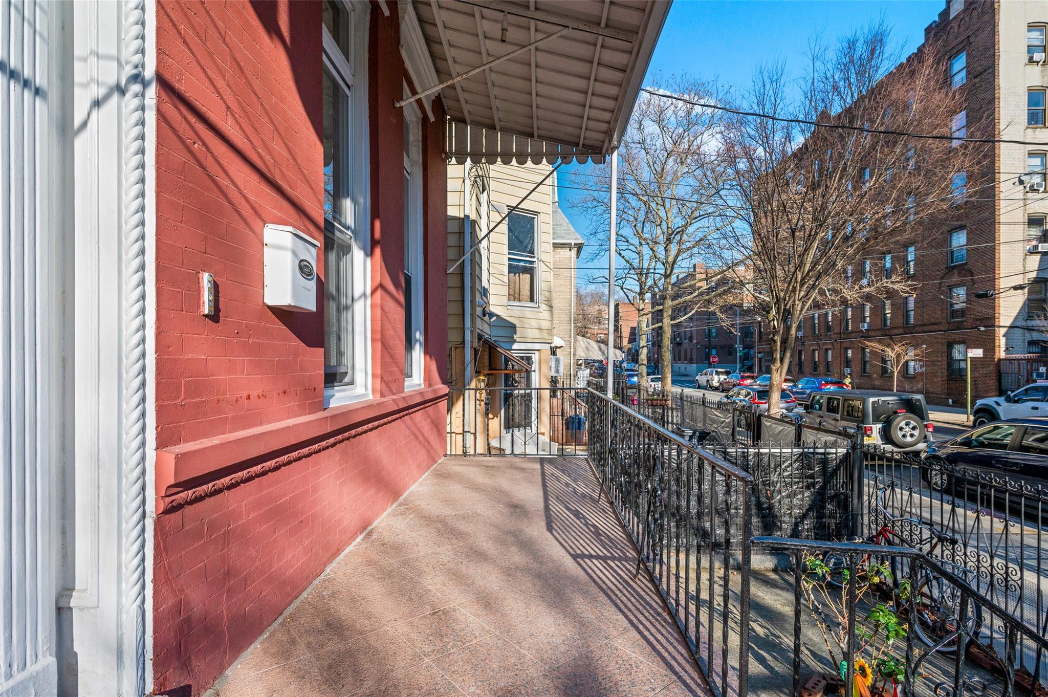48 Van Siclen Avenue