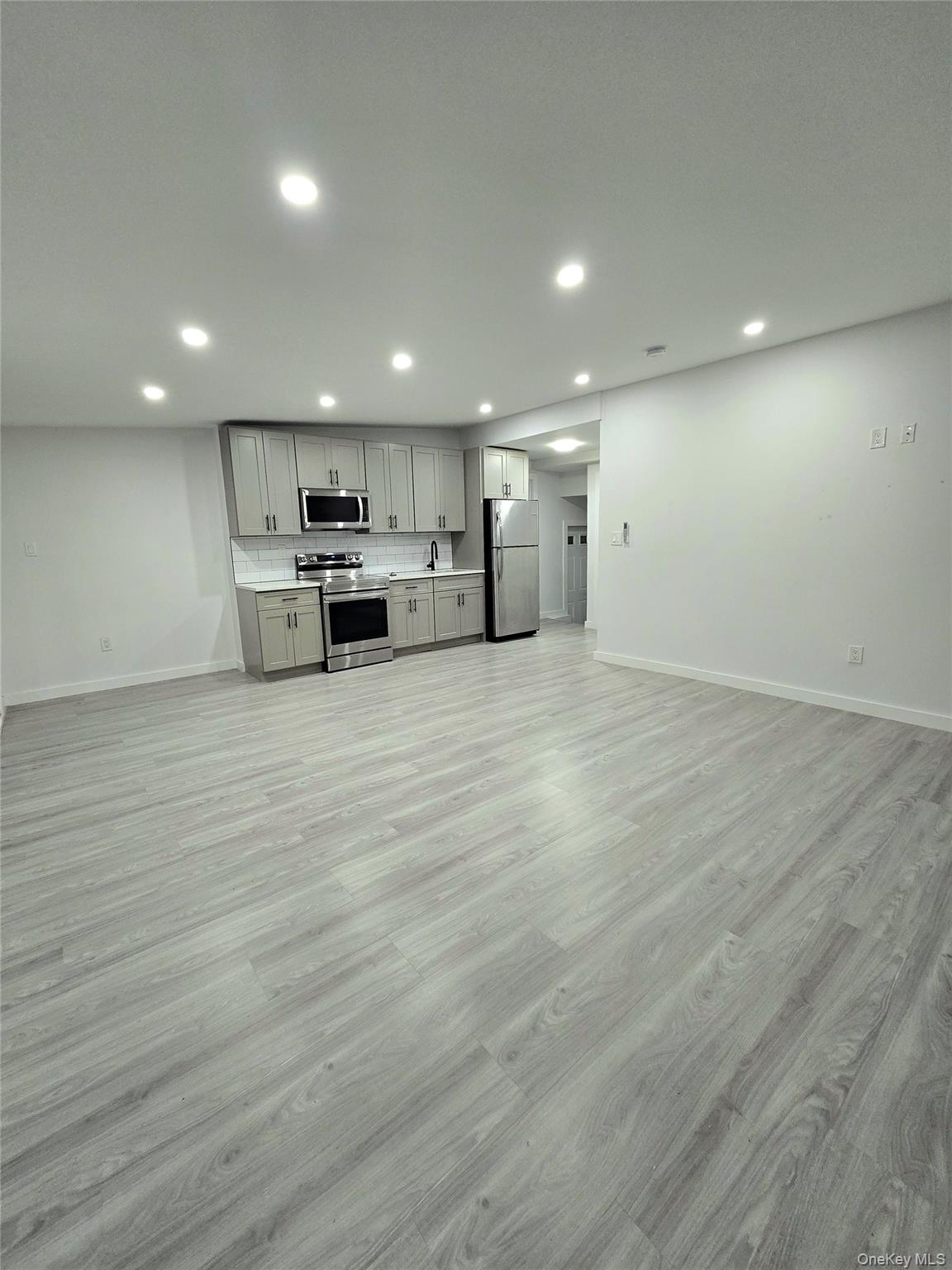 132 Roosevelt Avenue