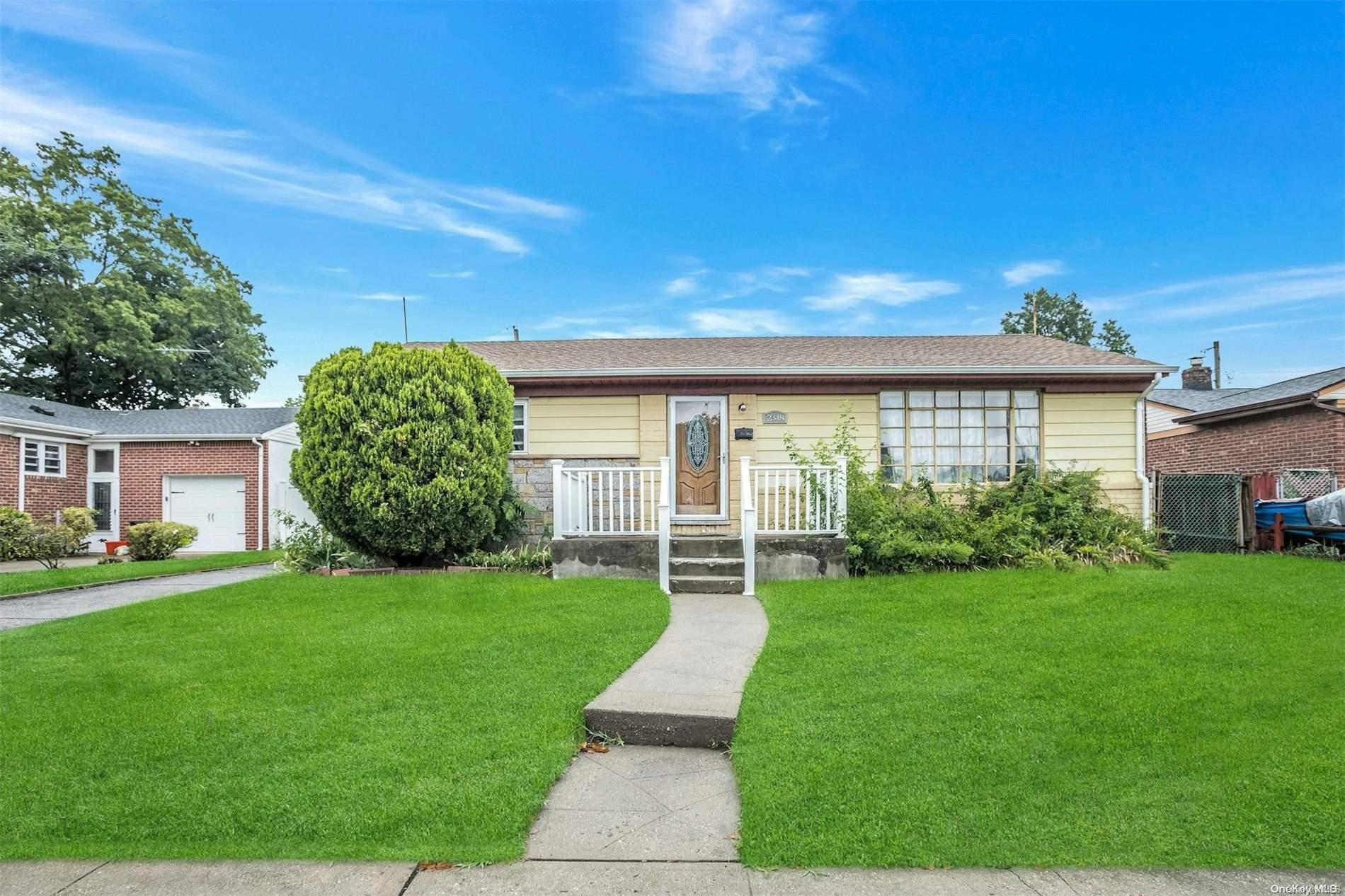 2348 Dutch Broadway