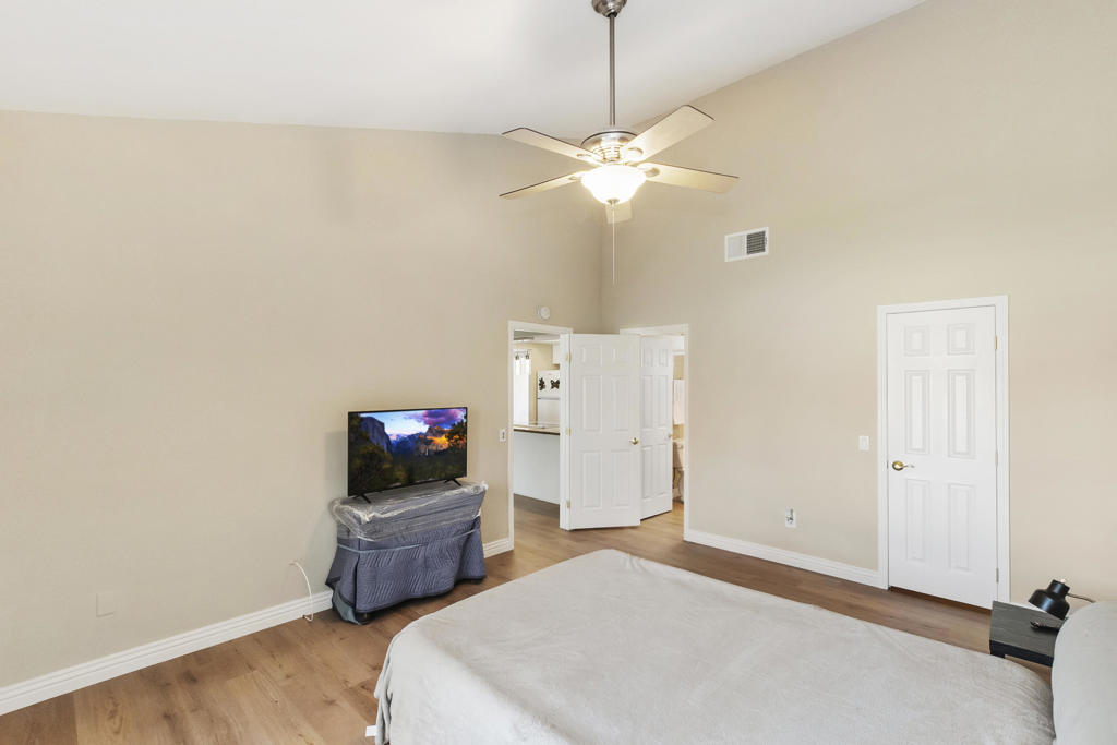 40576 Pebble Beach Circle