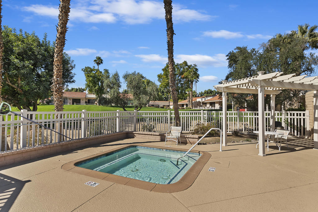 40576 Pebble Beach Circle