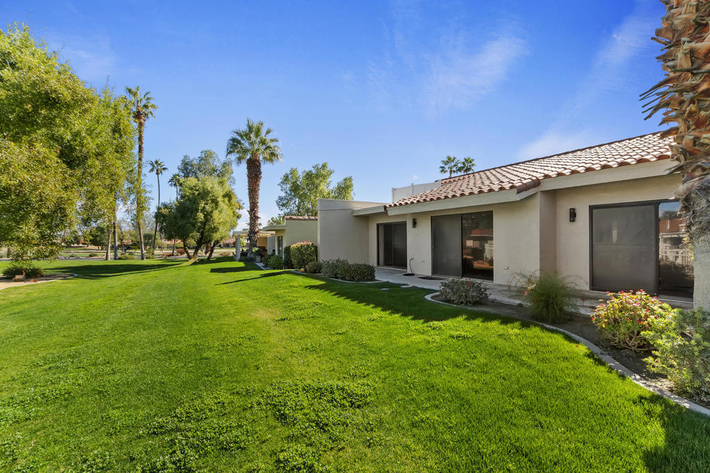 40576 Pebble Beach Circle