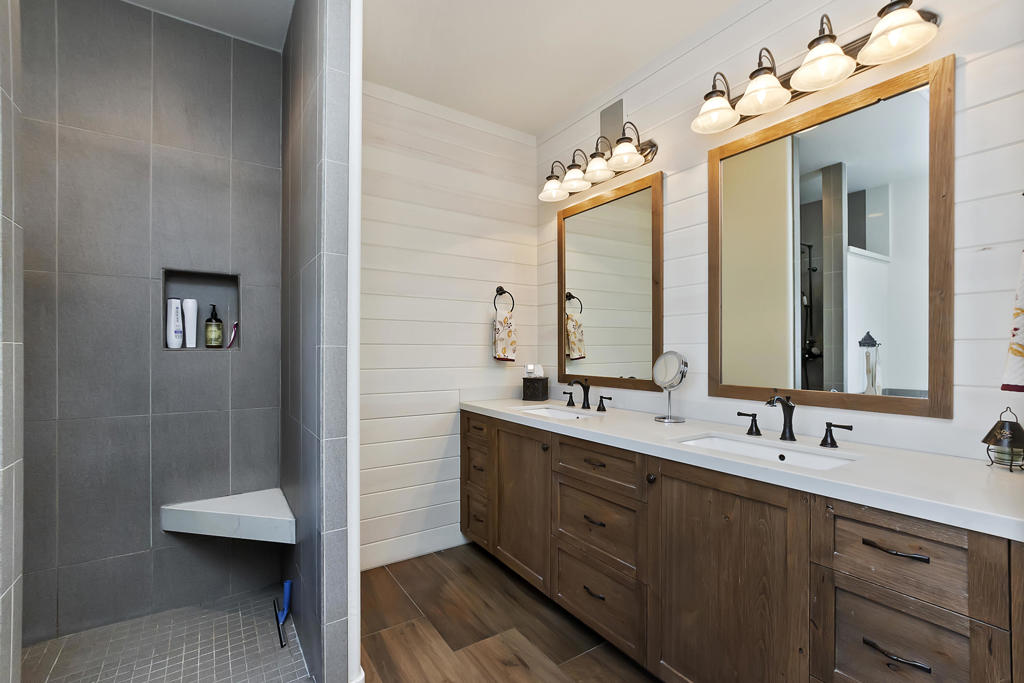 30475 Seminole Court