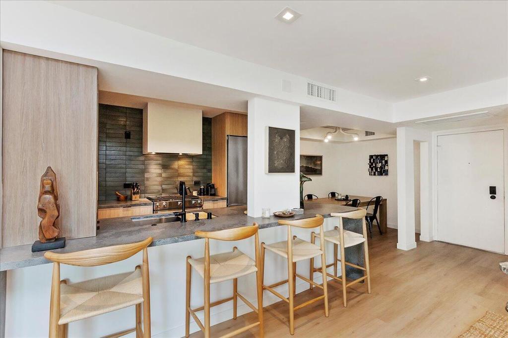 1510 S Camino Real 310a