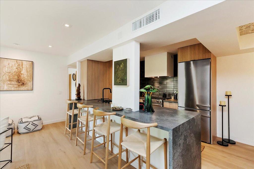 1510 S Camino Real 310a