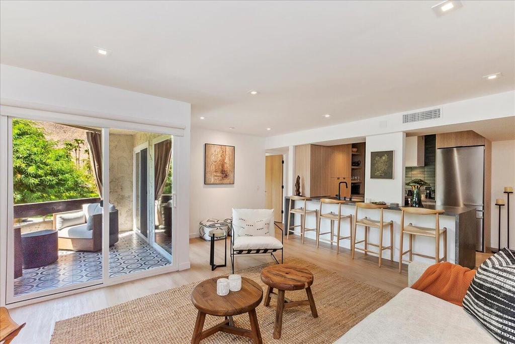 1510 S Camino Real 310a