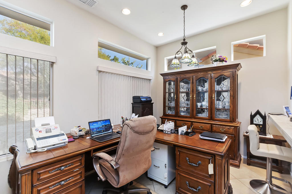 78556 Autumn Lane