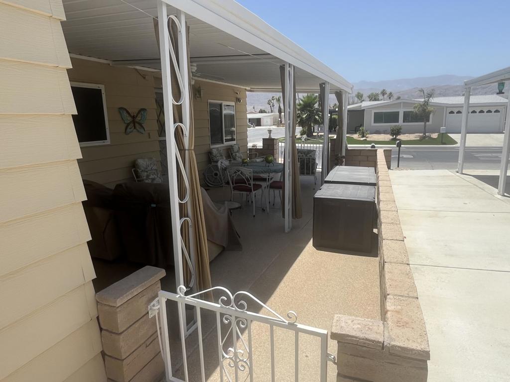 38680 Desert Greens Drive W