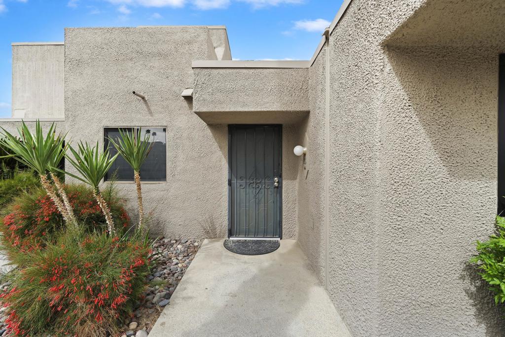 71861 Eleanora Lane