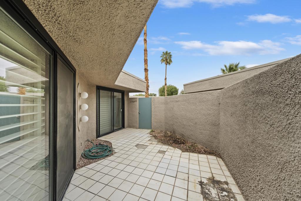 71861 Eleanora Lane