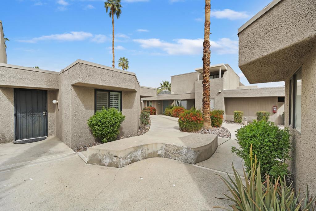 71861 Eleanora Lane