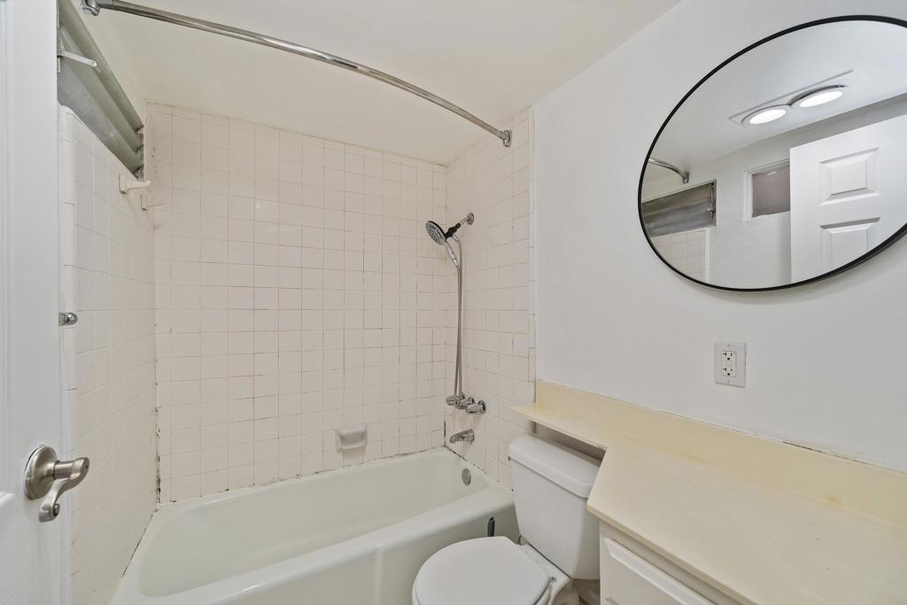 71861 Eleanora Lane