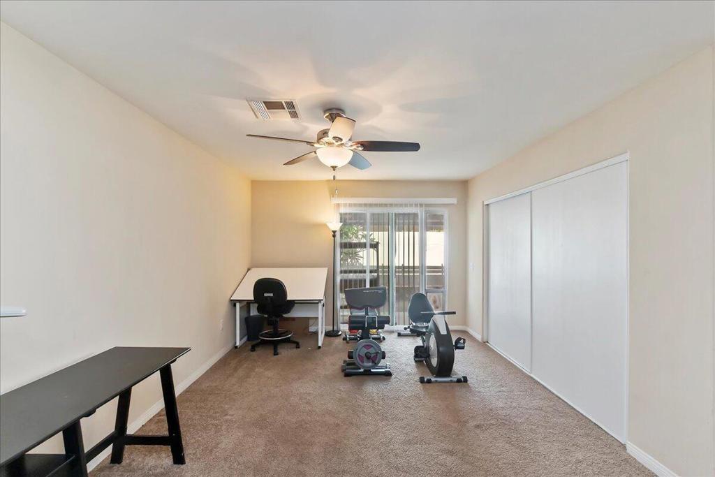 52945 Avenida Herrera