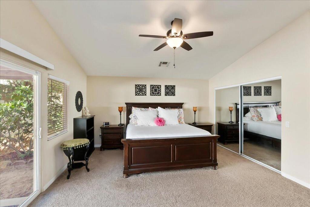 52945 Avenida Herrera