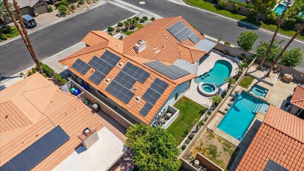 75307 La Cresta Drive