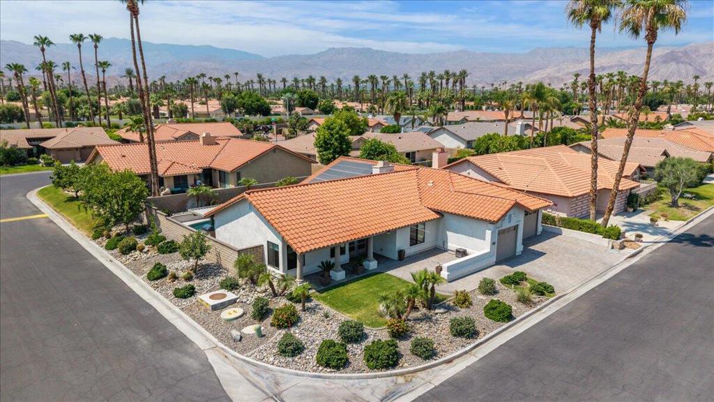 75307 La Cresta Drive