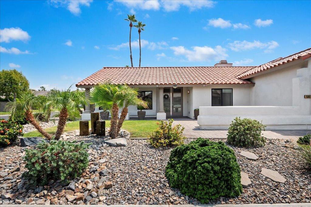 75307 La Cresta Drive