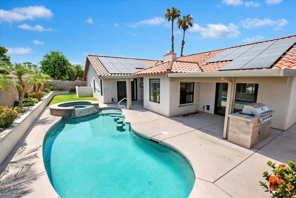 75307 La Cresta Drive