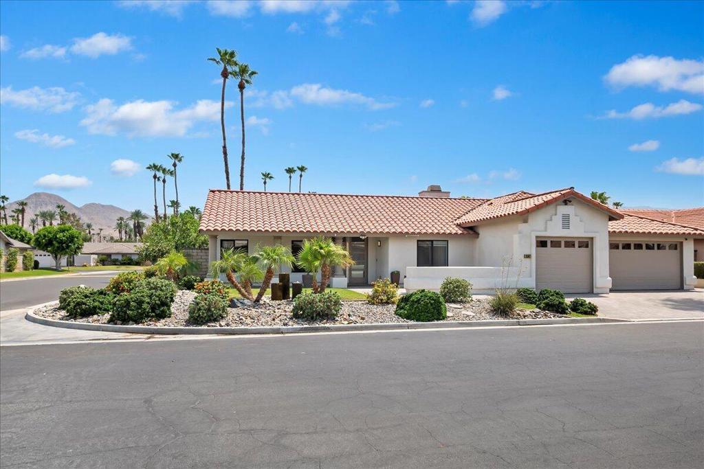 75307 La Cresta Drive