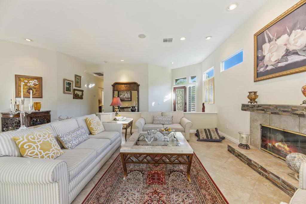 25 Vistara Drive