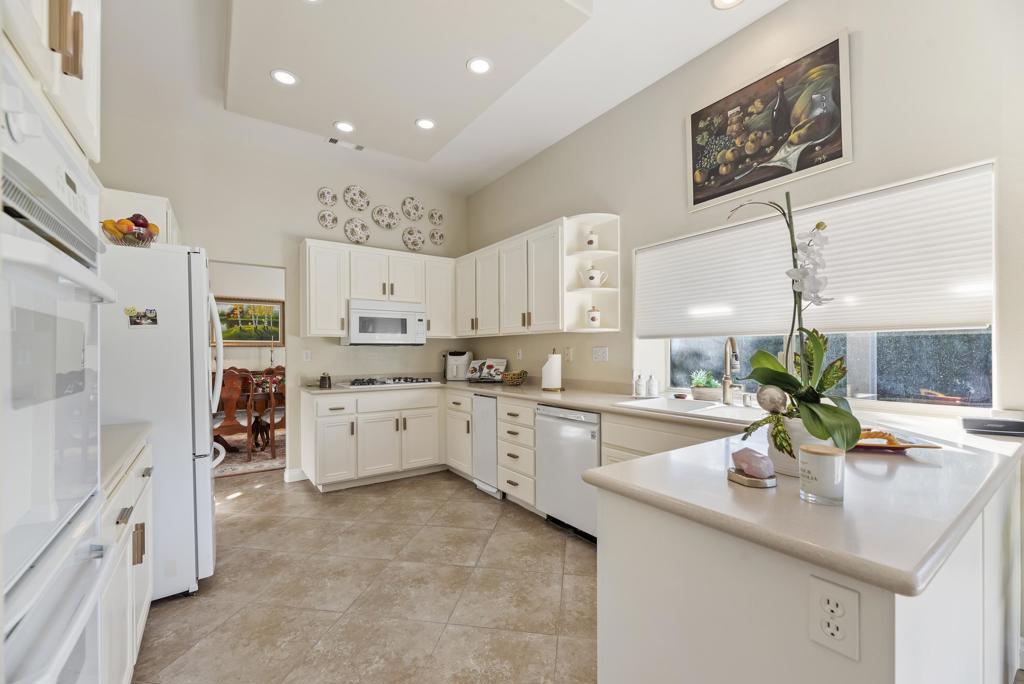 25 Vistara Drive