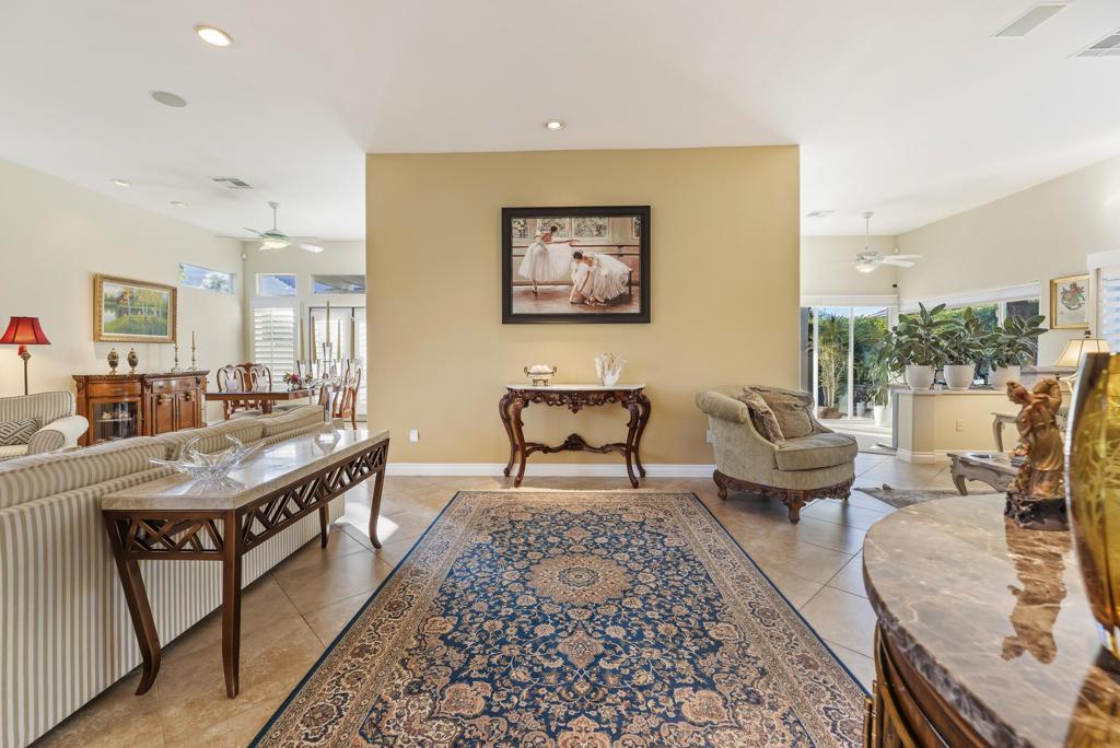 25 Vistara Drive