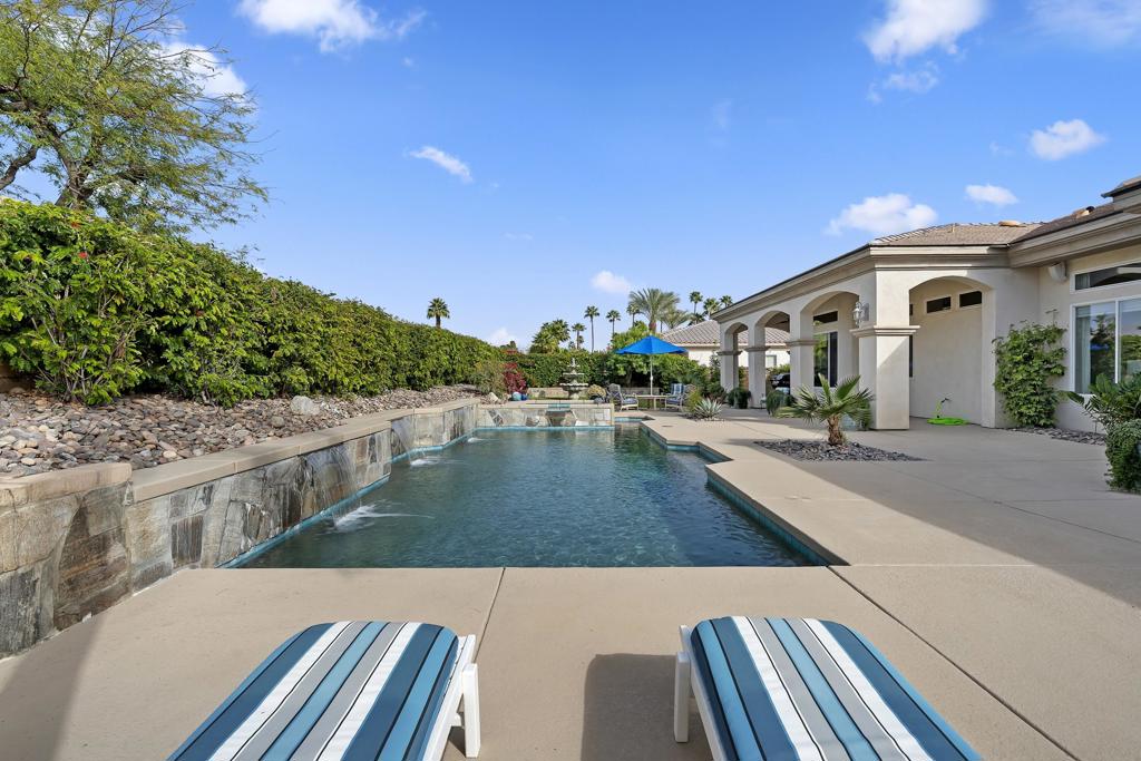 50 Toscana Way E