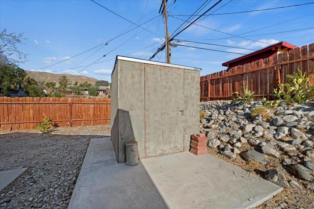 12720 Catalpa Avenue