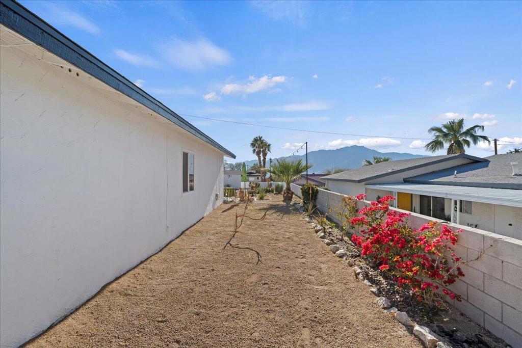 12720 Catalpa Avenue