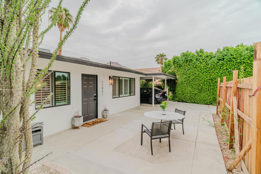 52801 Avenida Alvarado