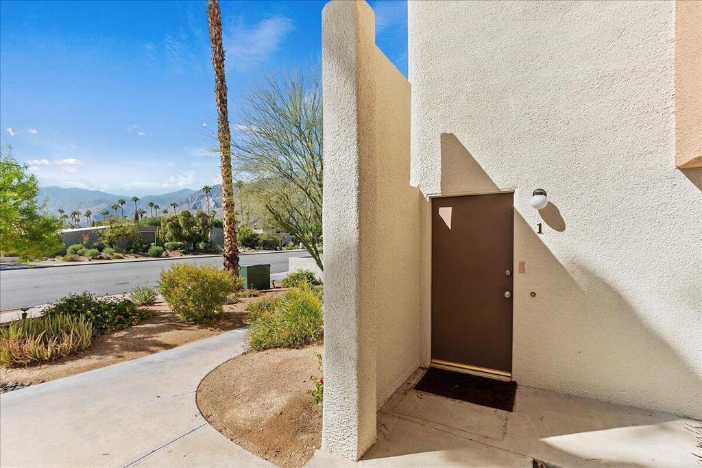 1268 E Ramon Road 1