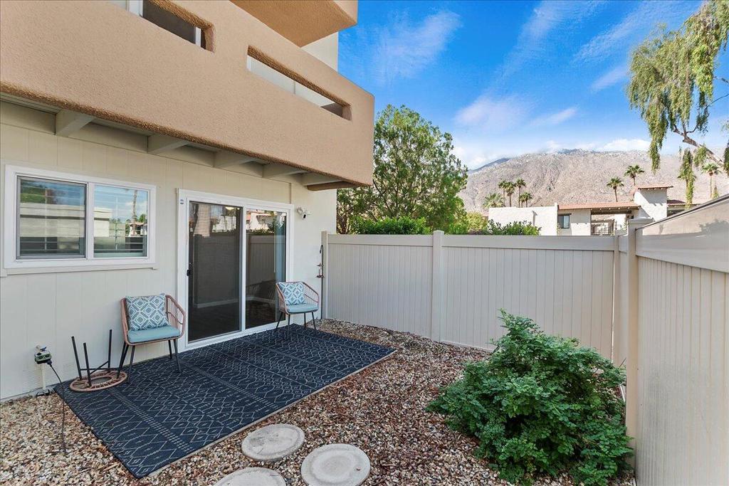 1268 E Ramon Road 1