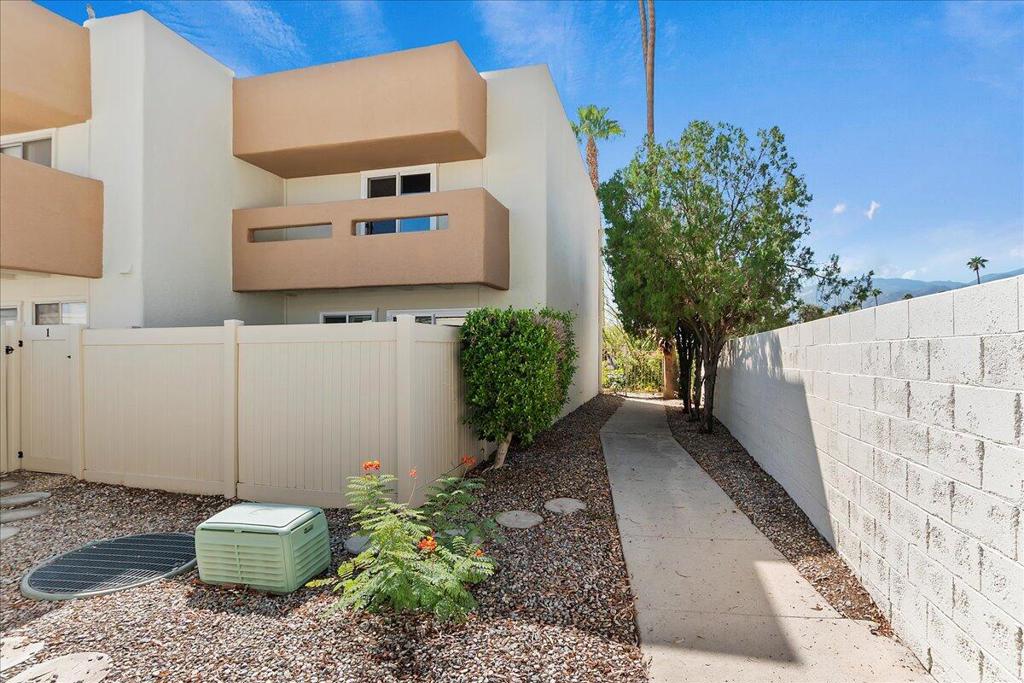 1268 E Ramon Road 1