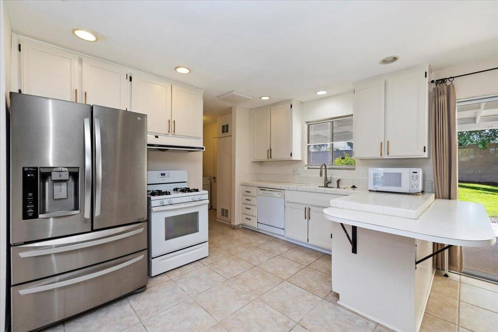 43651 Virginia Avenue