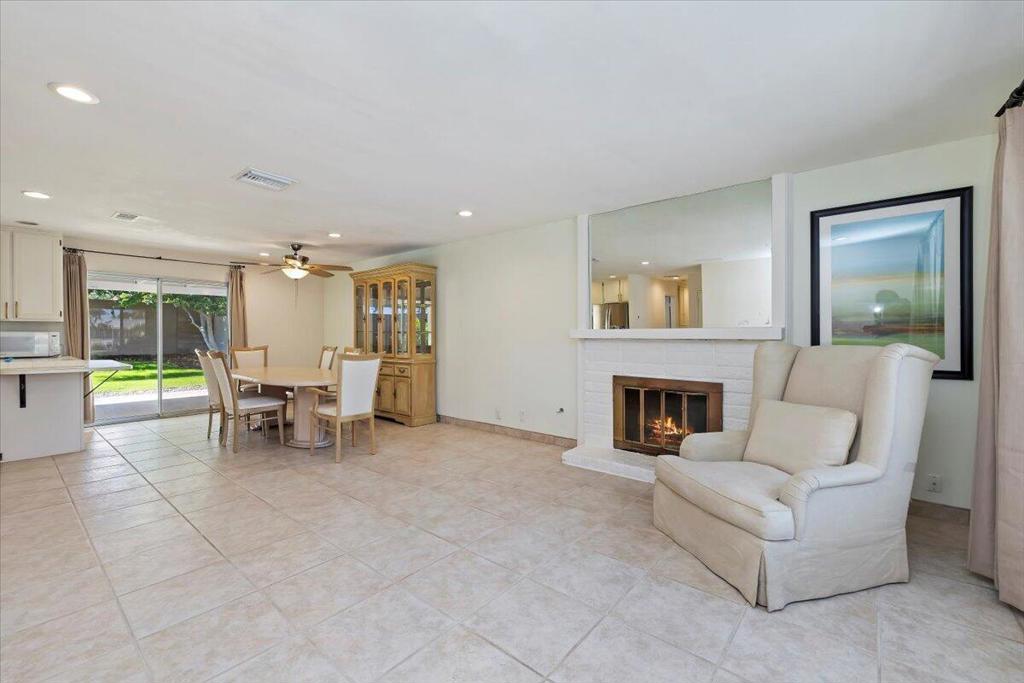 43651 Virginia Avenue