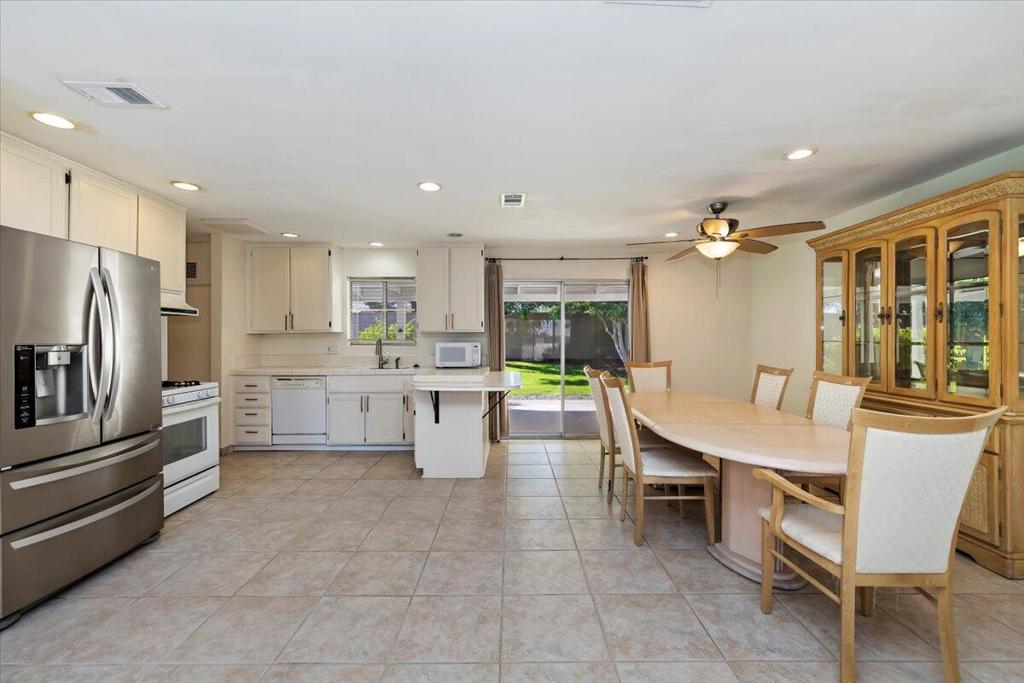 43651 Virginia Avenue