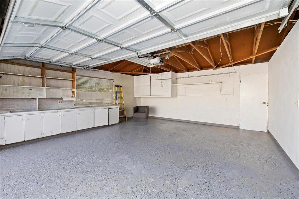 43651 Virginia Avenue